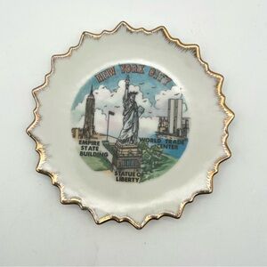 Vintage New York City NYC Gold Rim Souvenir Small Plate 5”